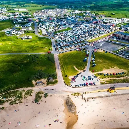 Red Hugh's Hideout - Luxury 2 Bedroom Penthouse With Beach Views Bundoran